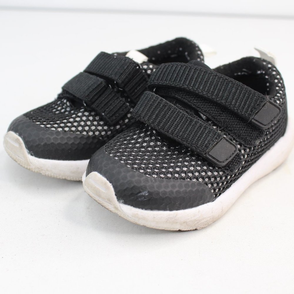 Cat & Jack Toddler Toddler Sz 6  Black Sneakers - Picture 2 of 7